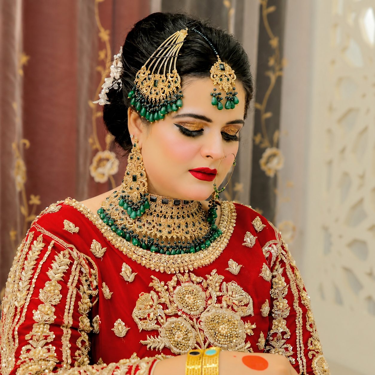 Wandee Bridal Salon - F7 Branch