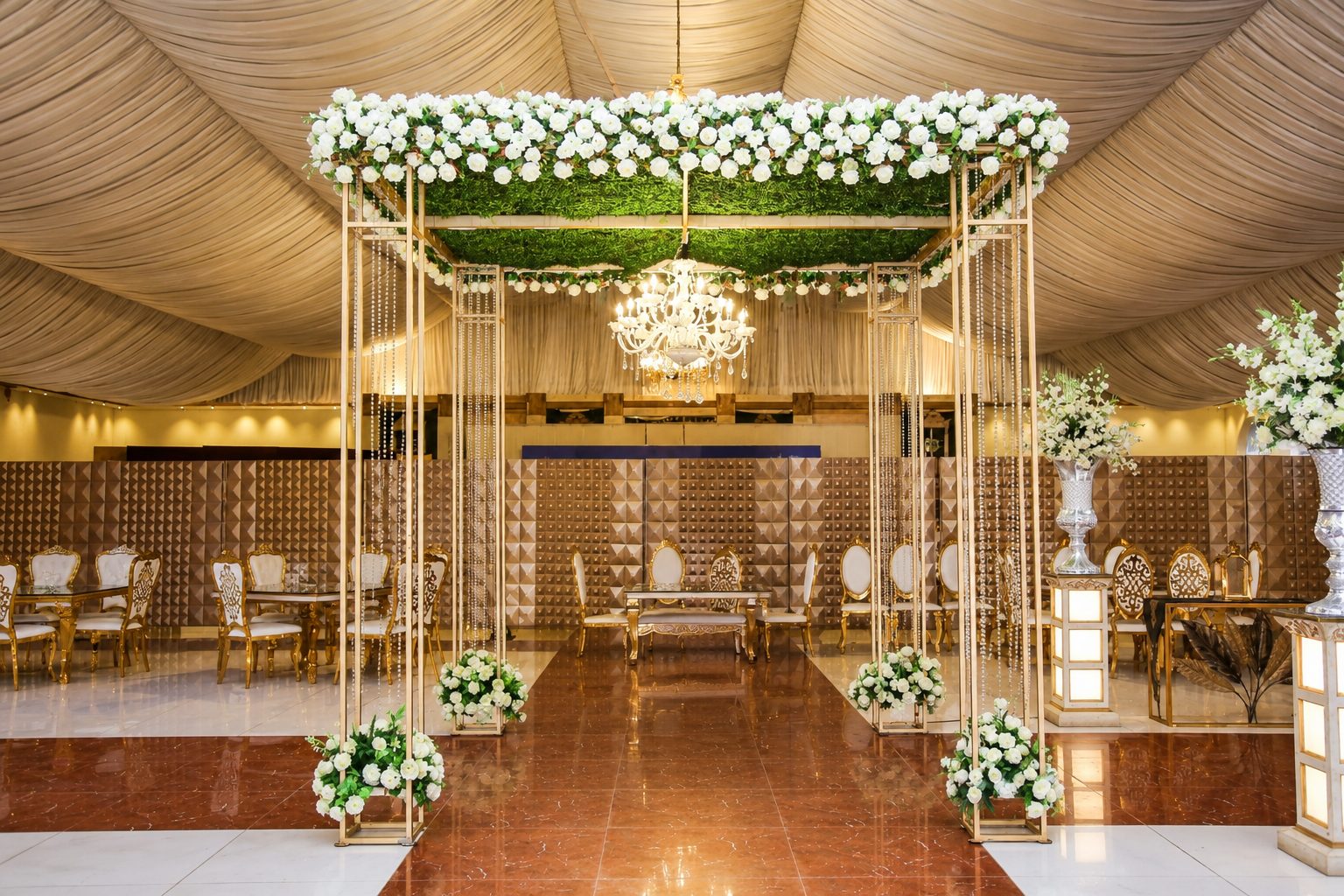 Golf Club Marquee