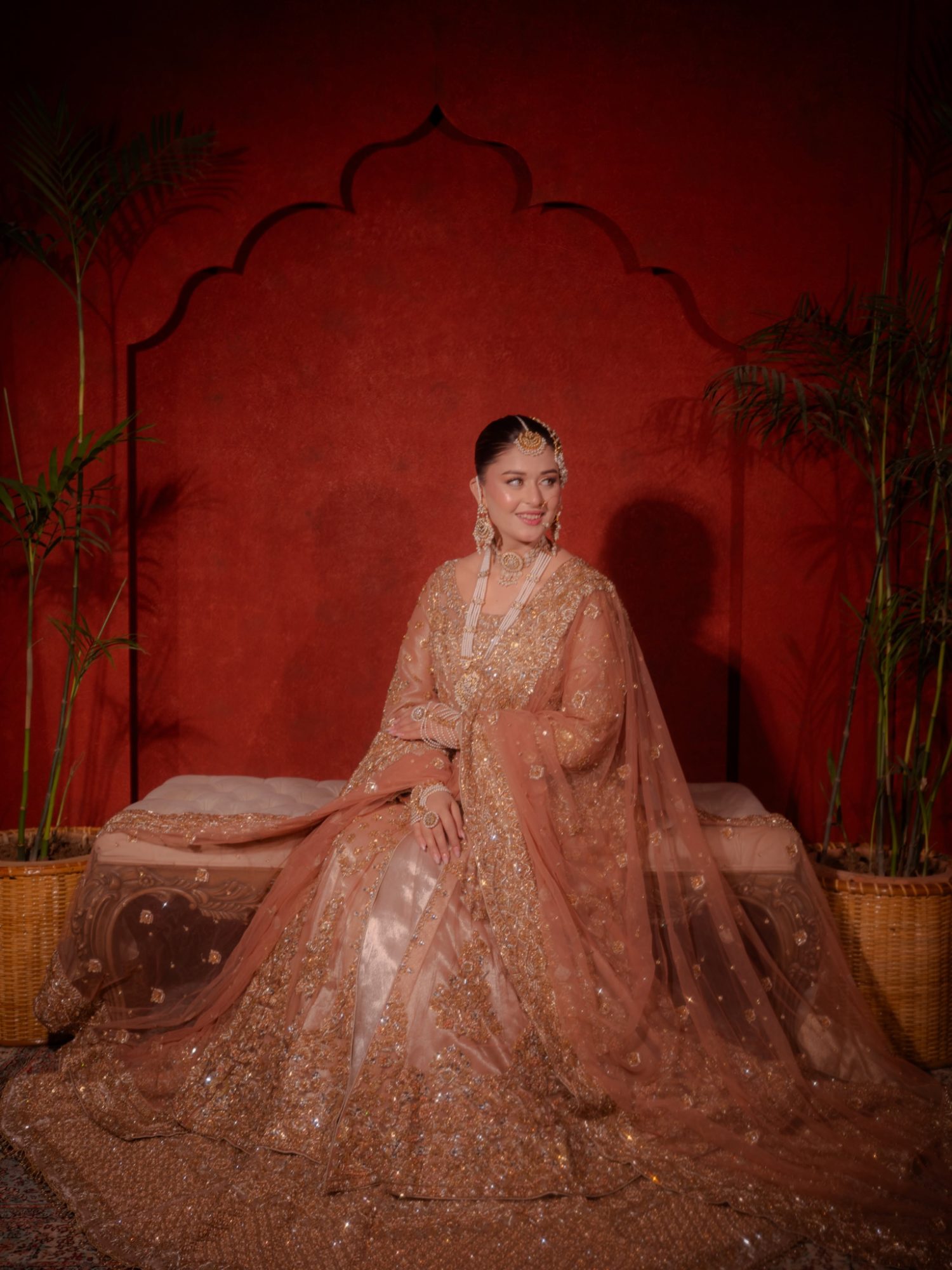 Moshaz Beauty Salon - Bahria Town