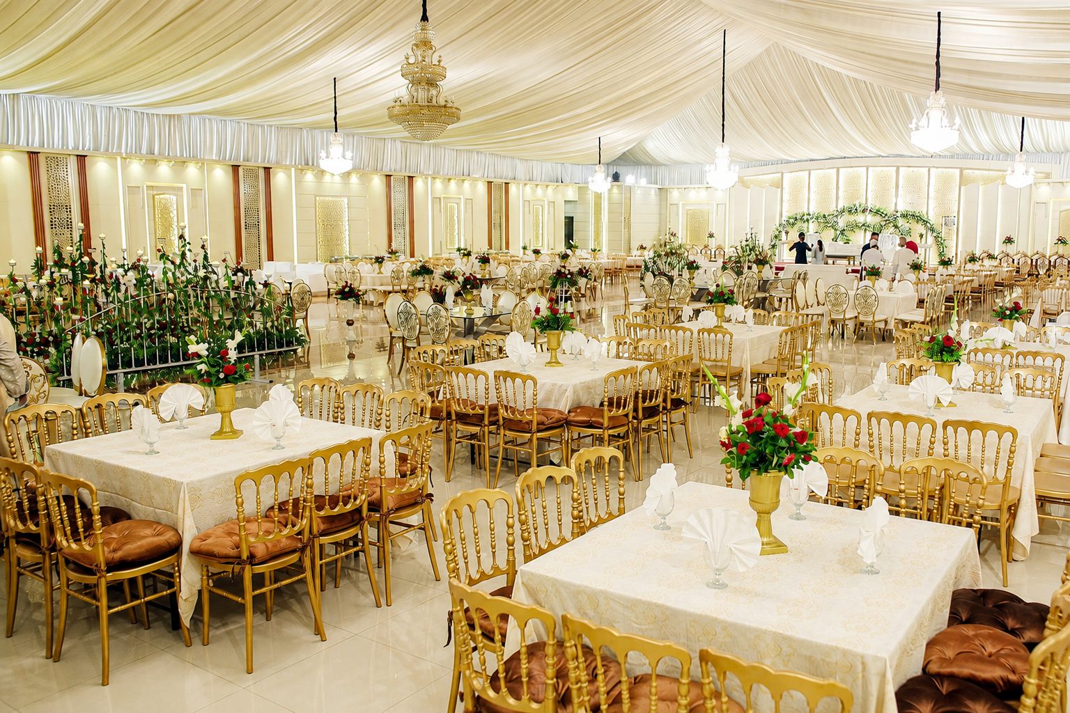 Eshaal Gold Banquet Karachi